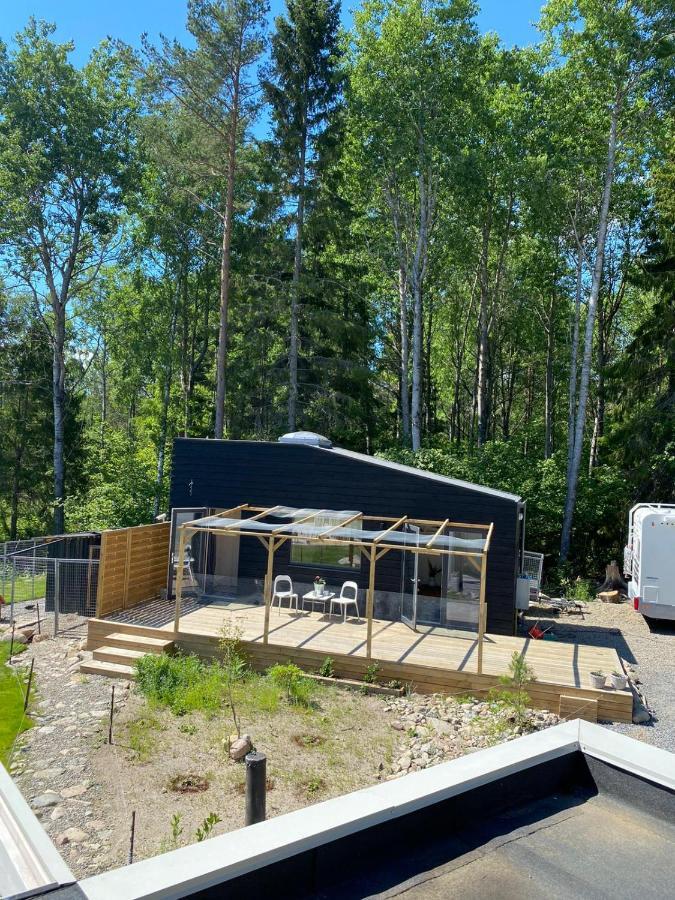 Tiny House In The Middle Of Nature Akersberga Exterior photo